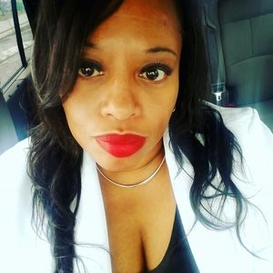 Meet your Posher, Nichole